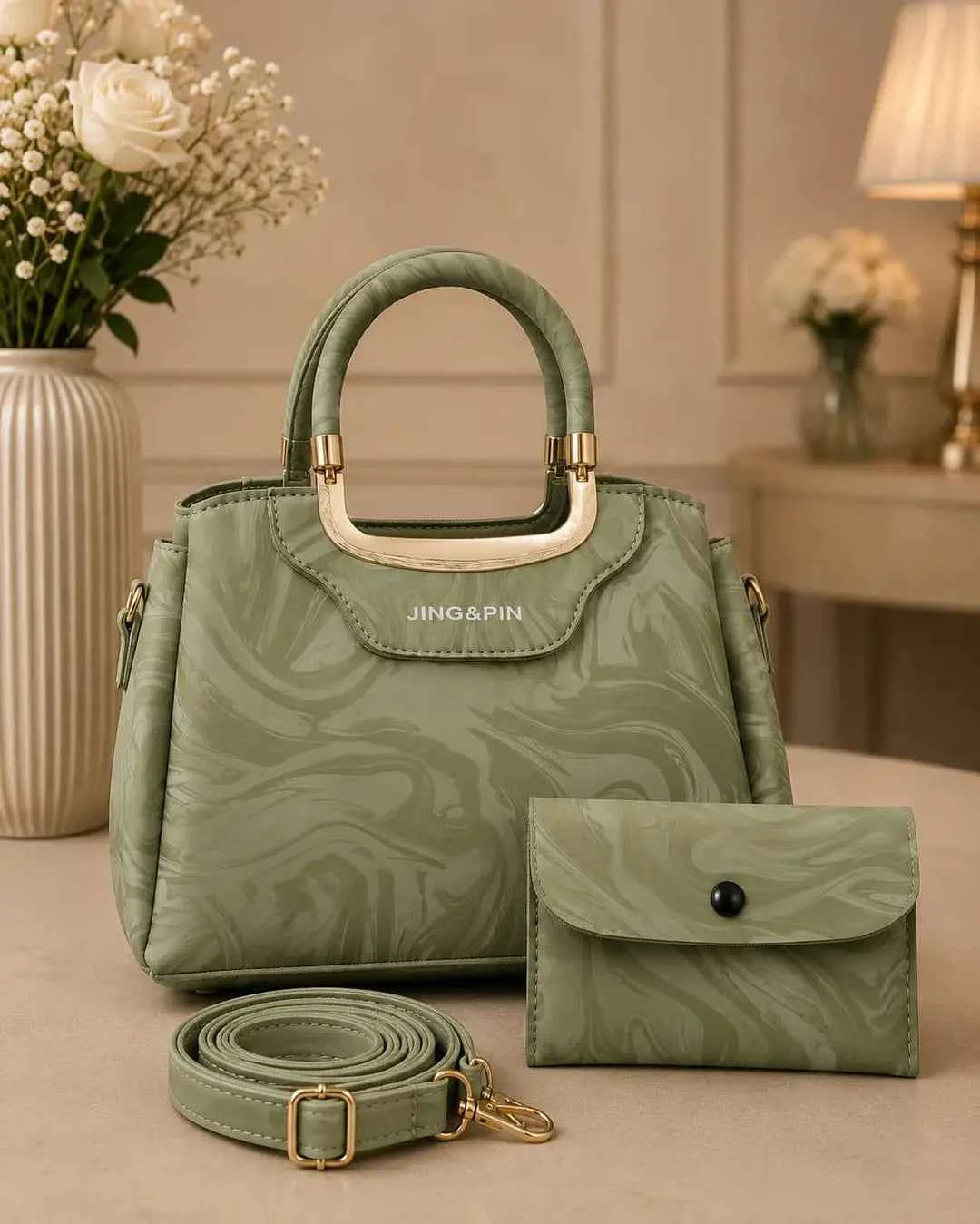Girl's Leather Textured Hand Bag