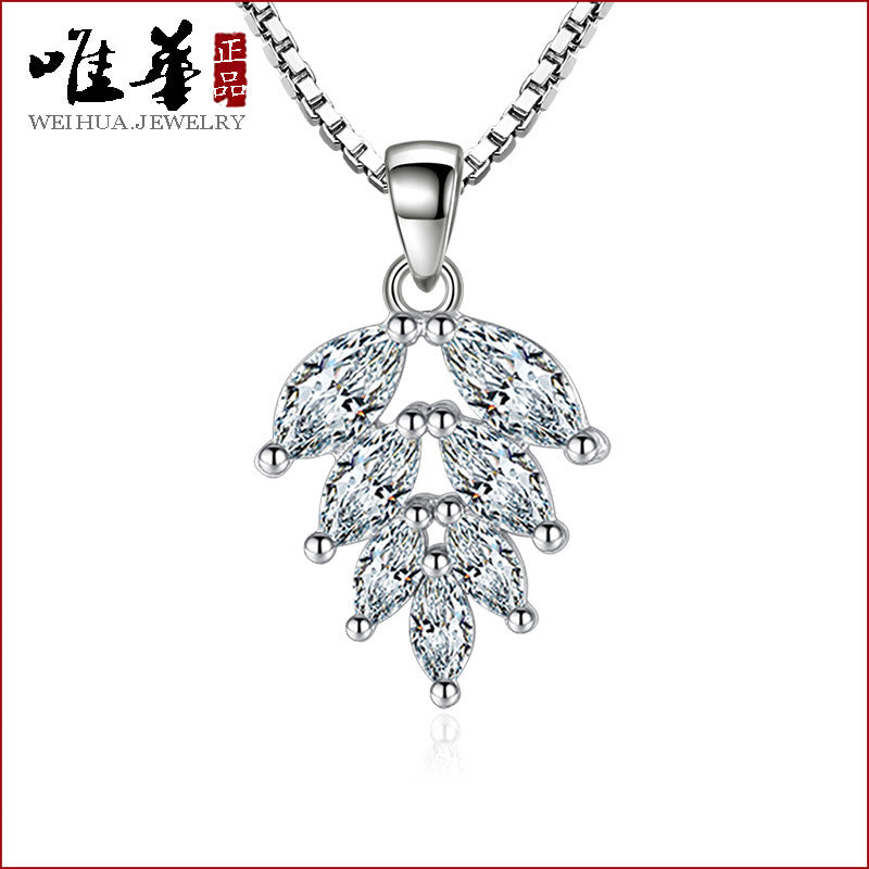 Silver Leaf Pendant Necklace for Women Korean Style