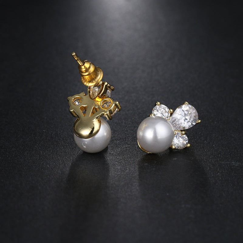 Elegant Flower Pearl Stud Earrings for Women