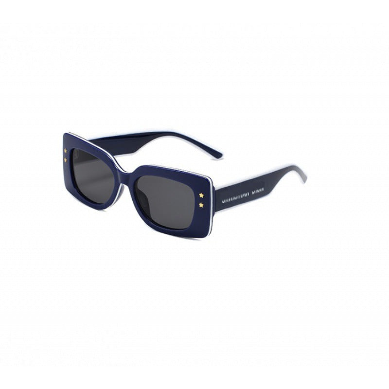 Trendy Square Frame Sunglasses with Gold Star Detail